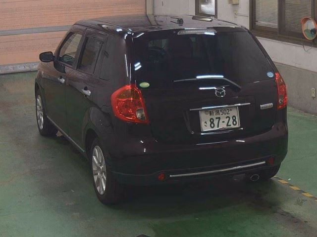 MAZDA VERISA