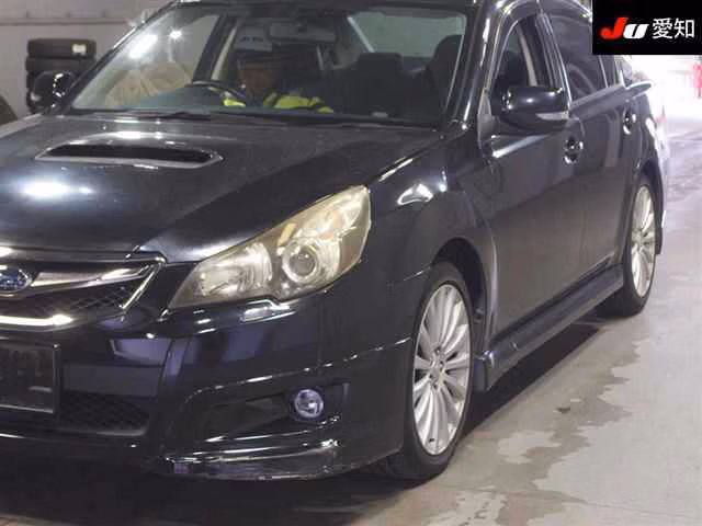 SUBARU LEGACY B4