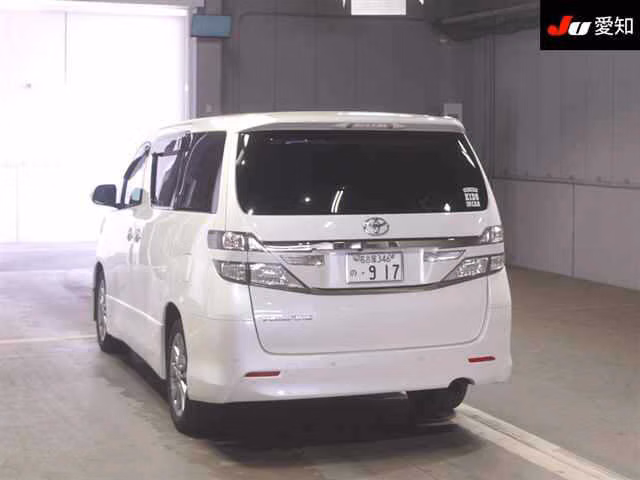 TOYOTA VELLFIRE