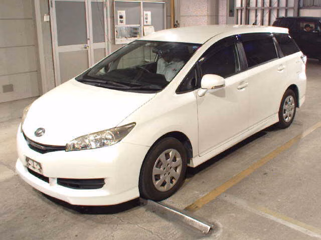TOYOTA WISH