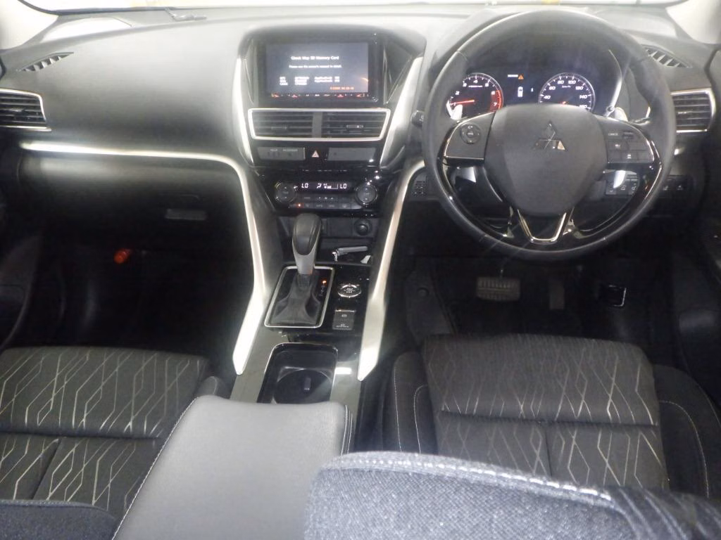 MITSUBISHI ECLIPSE CROSS