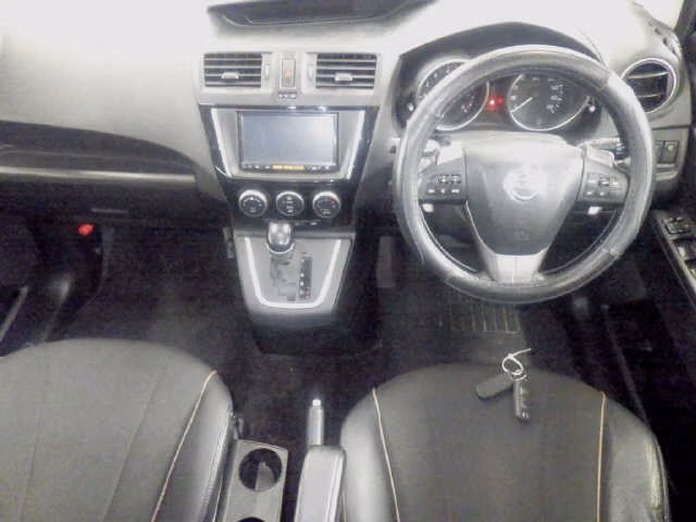 NISSAN LAFESTA