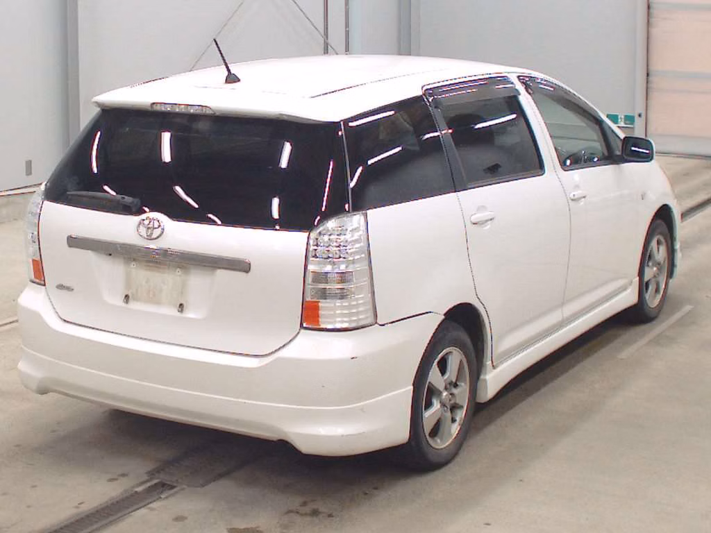 TOYOTA WISH