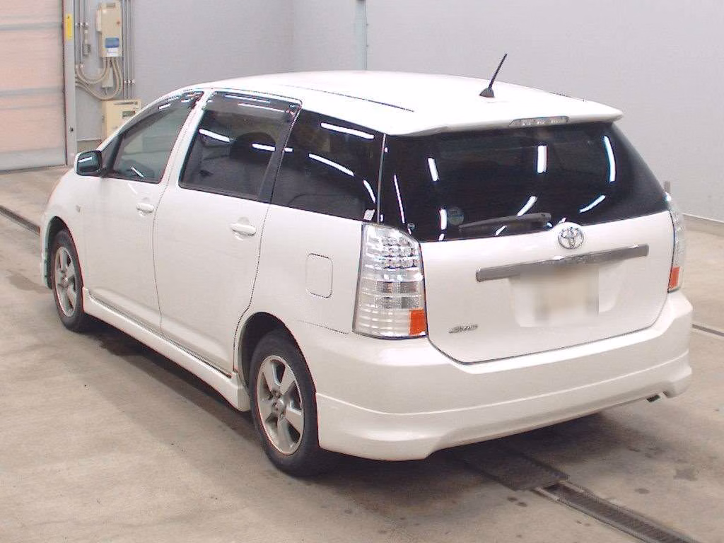 TOYOTA WISH