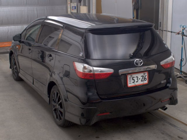 TOYOTA WISH