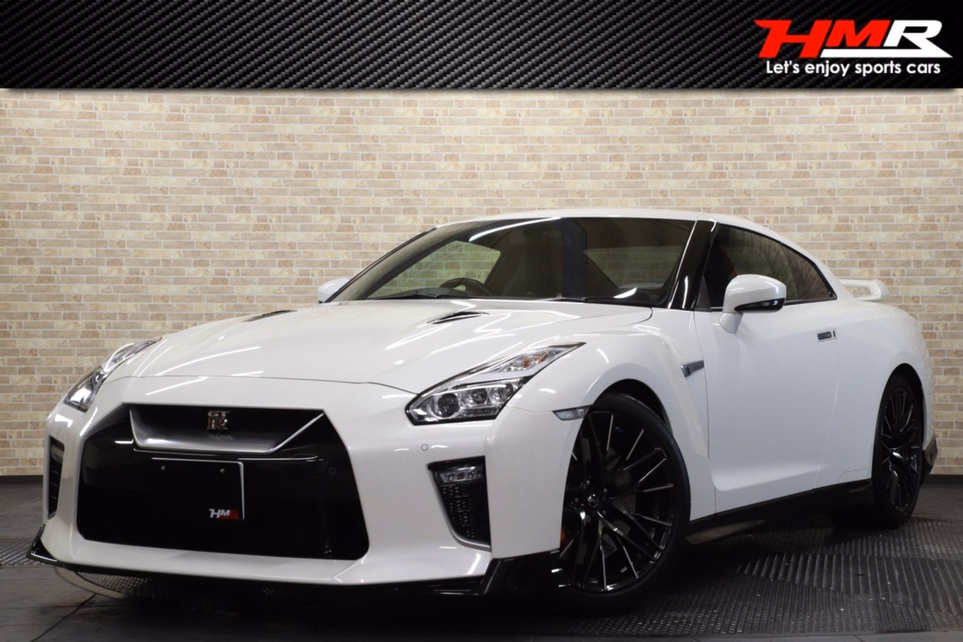 Nissan GT-R