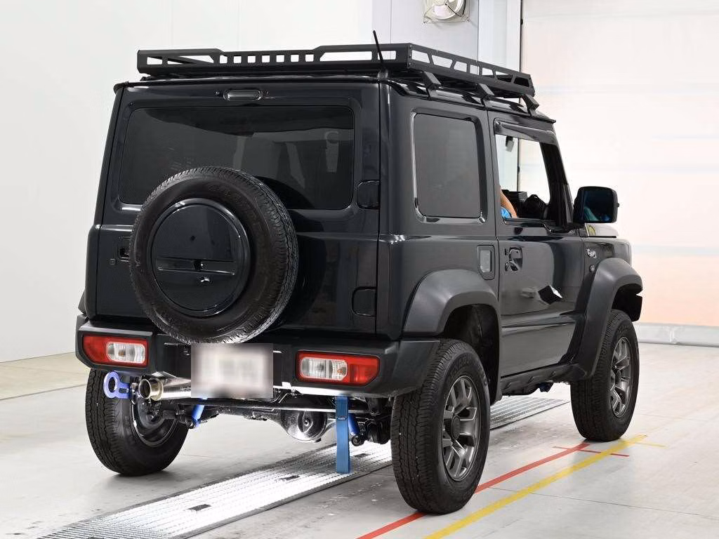 SUZUKI JIMNY SIERRA