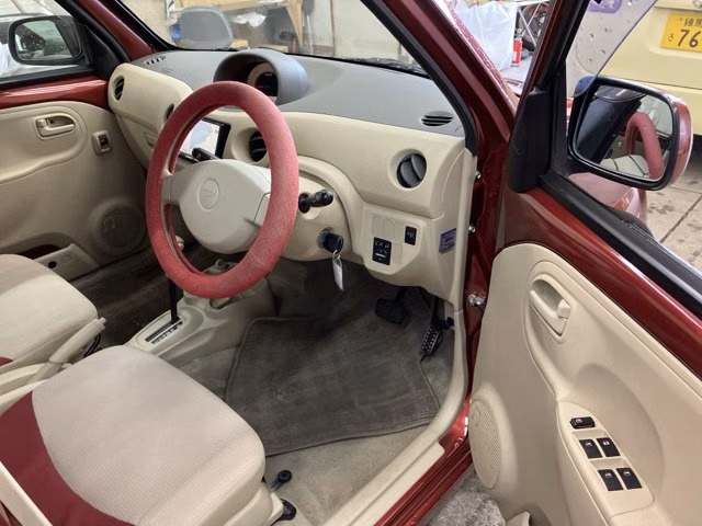 DAIHATSU ESSE