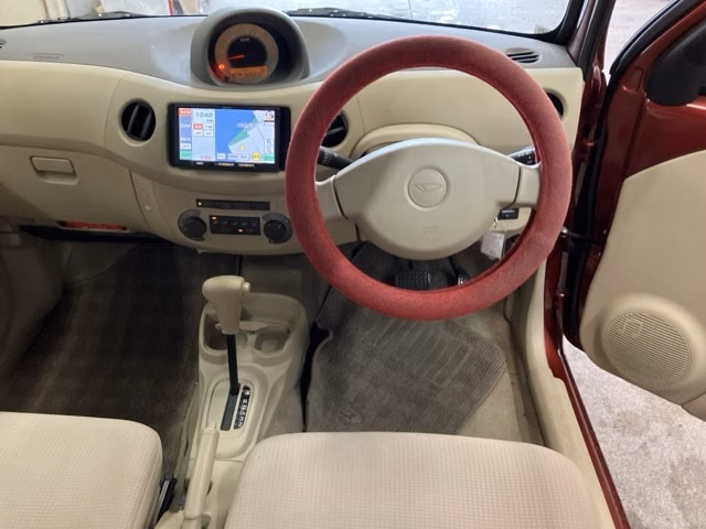 DAIHATSU ESSE