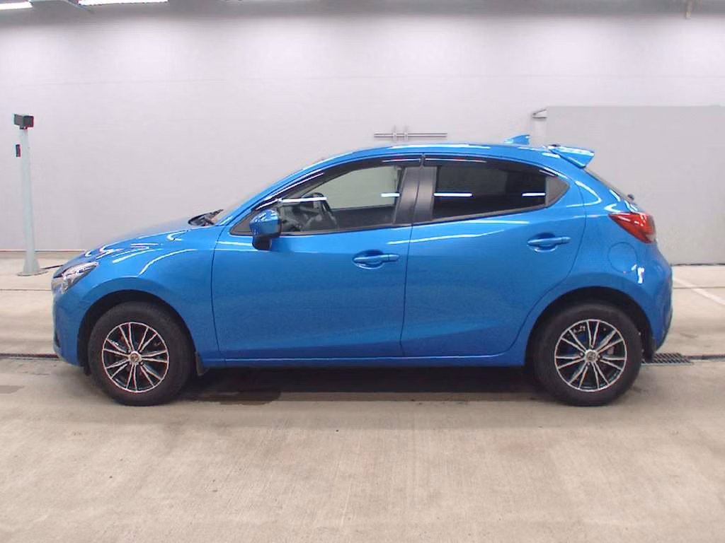 MAZDA MAZDA2