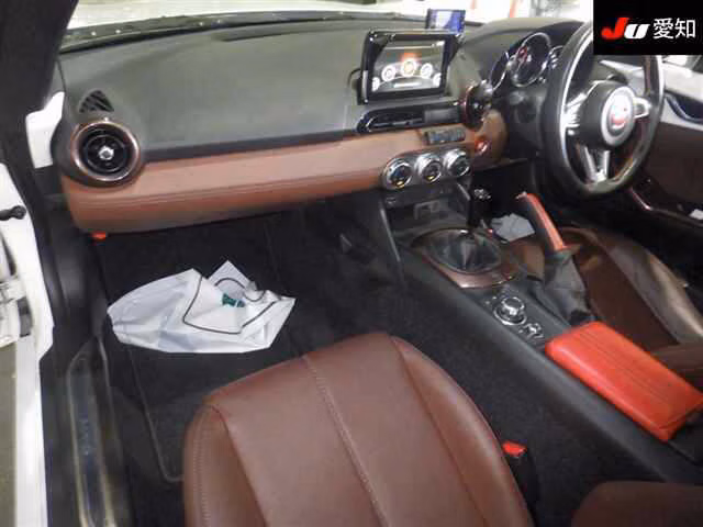 MAZDA ROADSTER