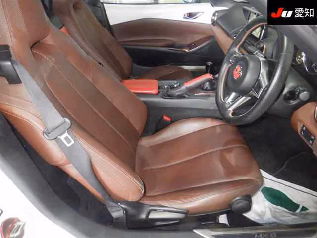 MAZDA ROADSTER