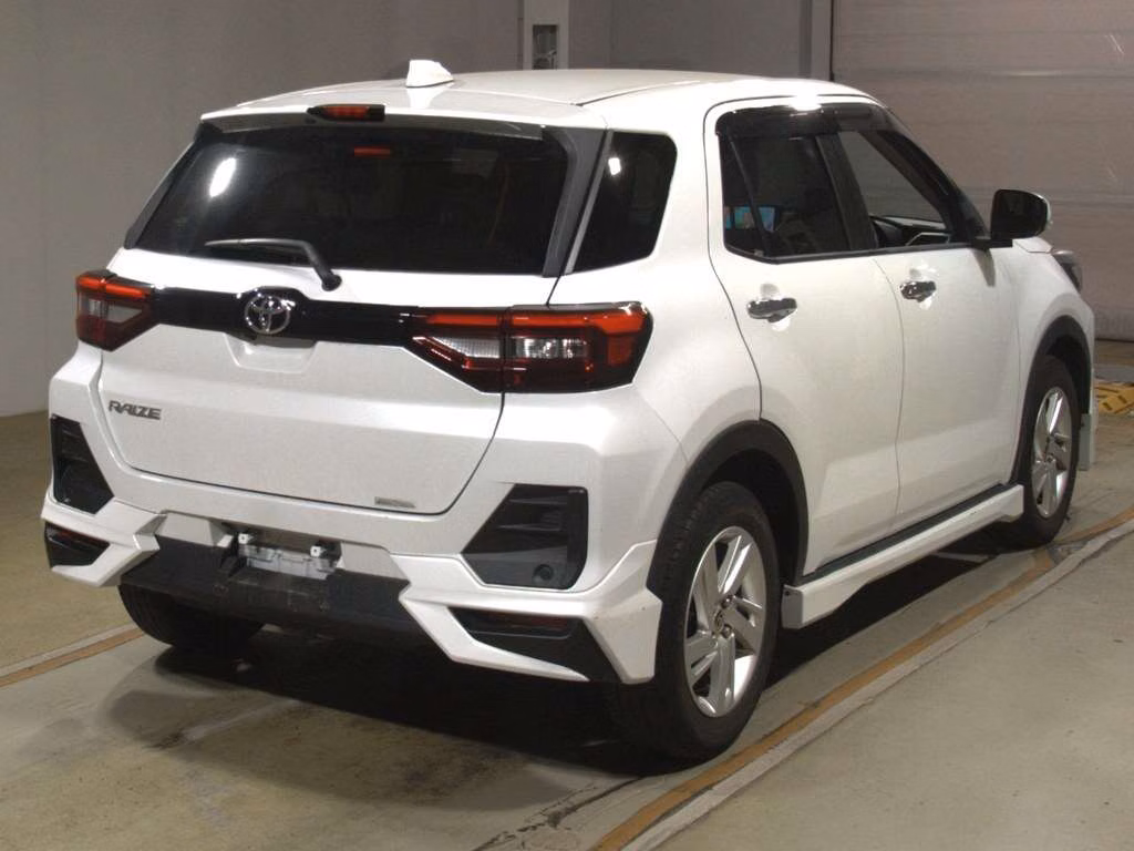 TOYOTA RAIZE