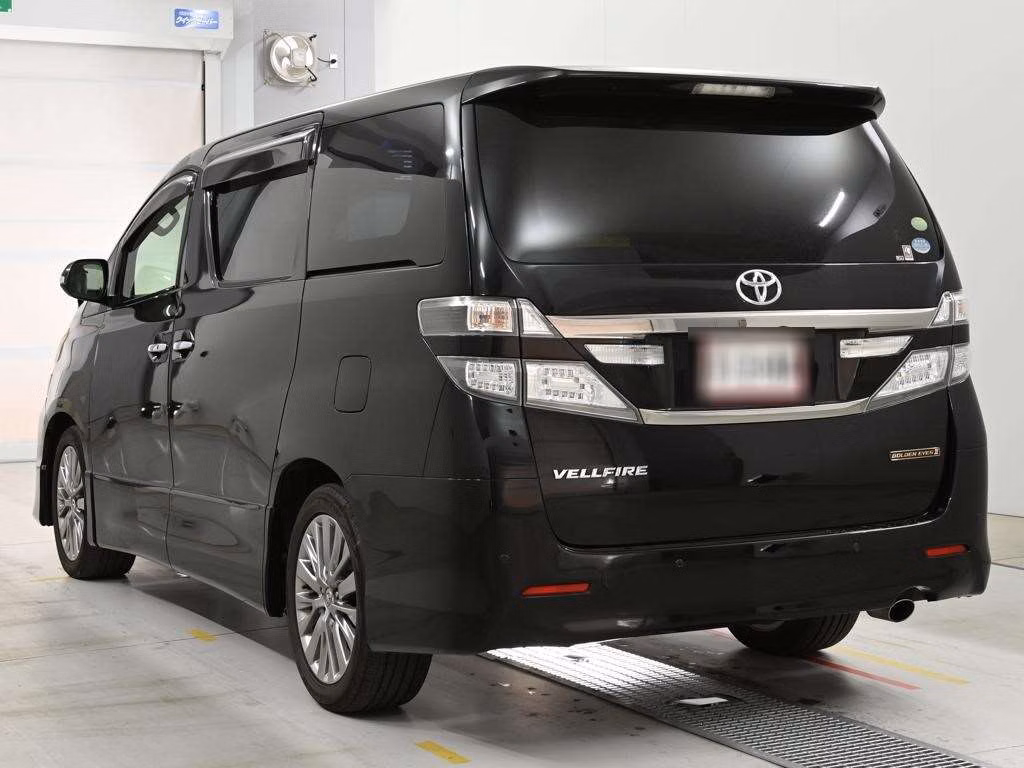 TOYOTA VELLFIRE