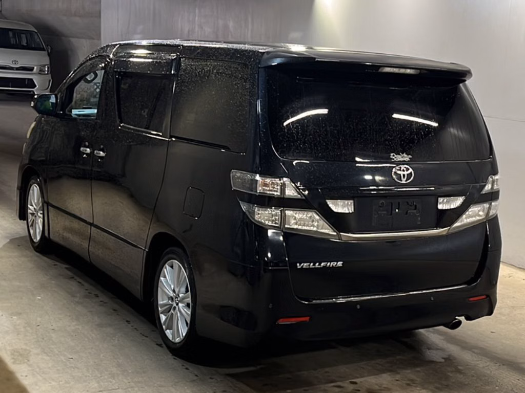 TOYOTA VELLFIRE