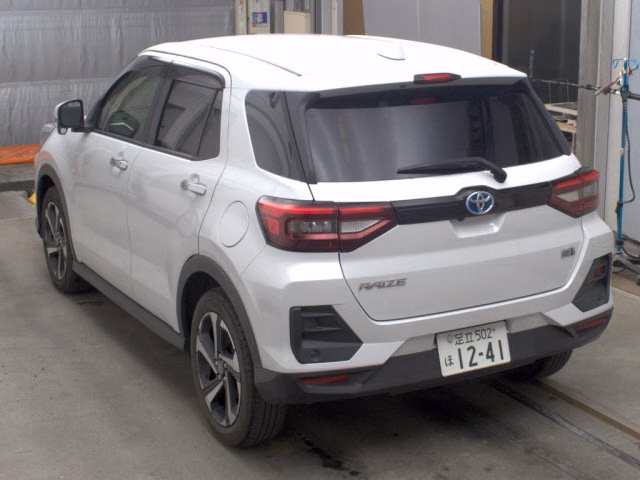 TOYOTA RAIZE