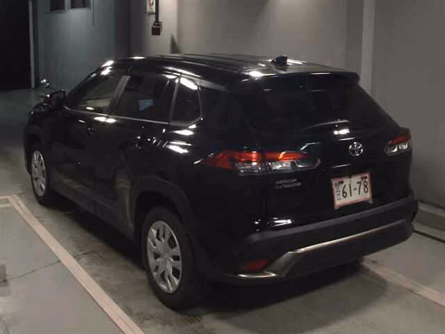 TOYOTA COROLLA CROSS
