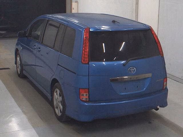 TOYOTA ISIS