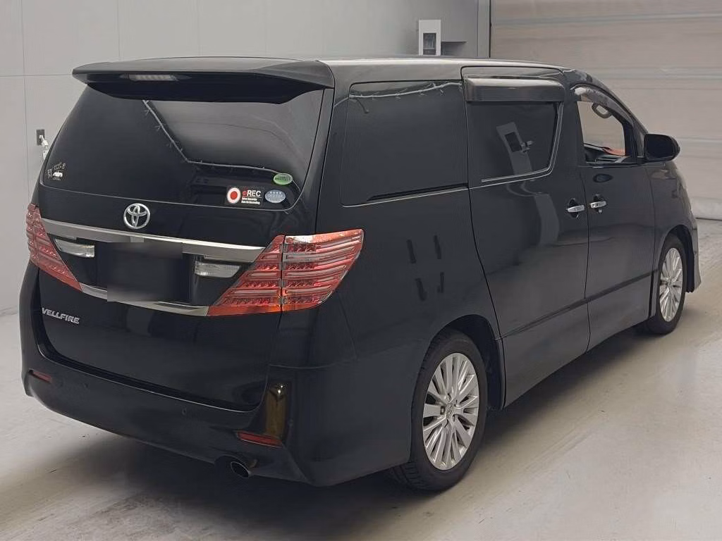 TOYOTA VELLFIRE