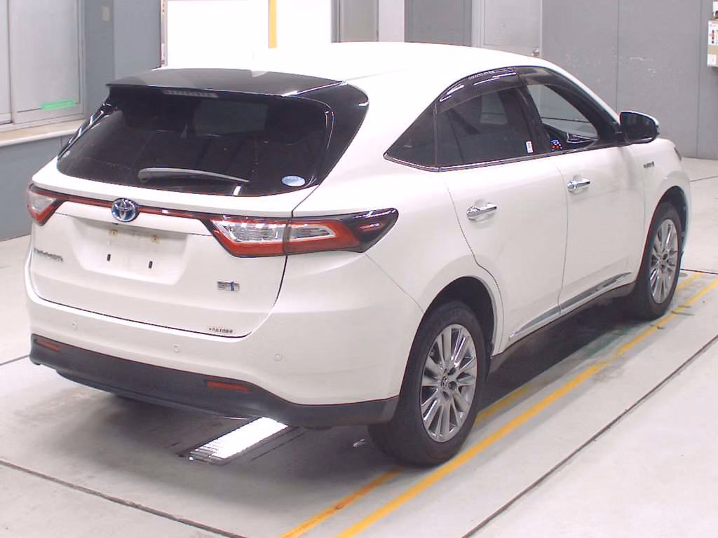 TOYOTA HARRIER