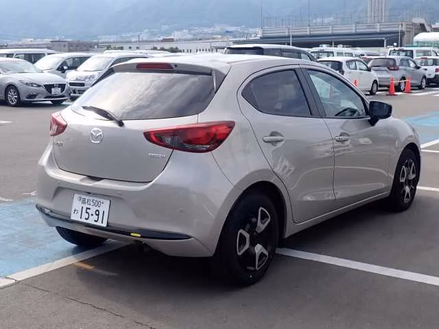 MAZDA MAZDA2