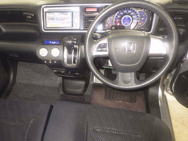 HONDA LIFE