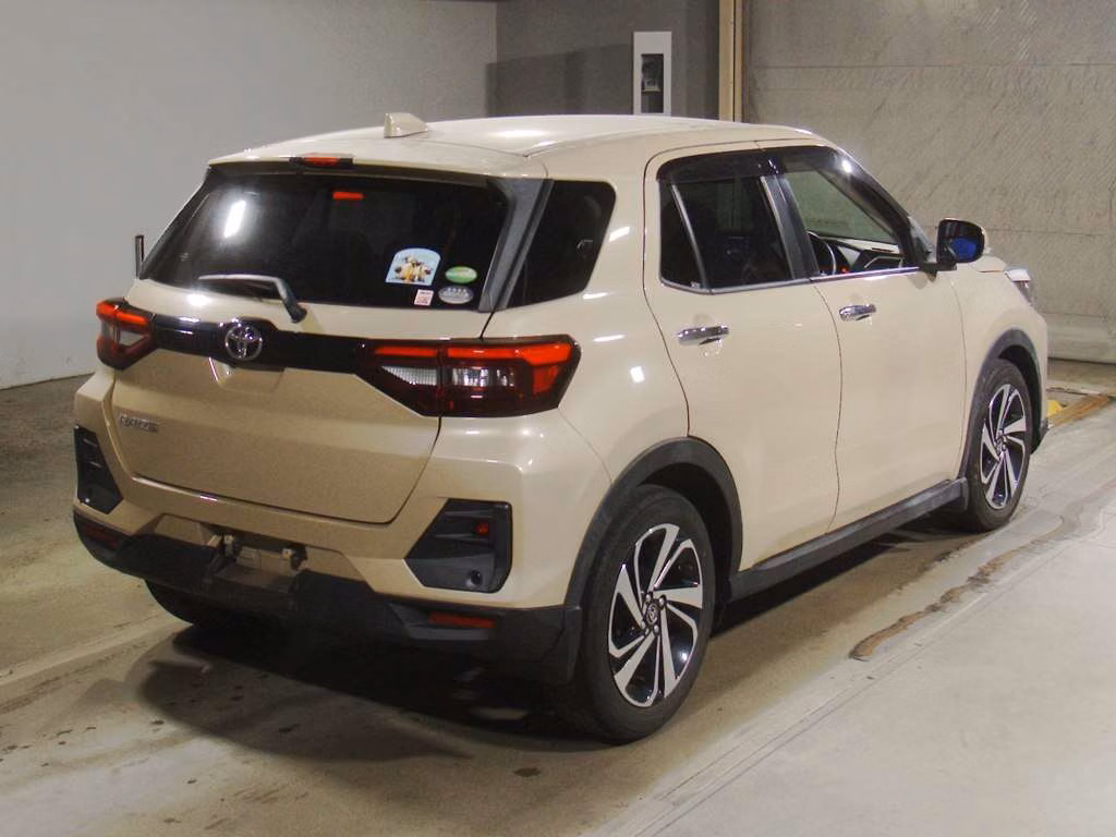 TOYOTA RAIZE