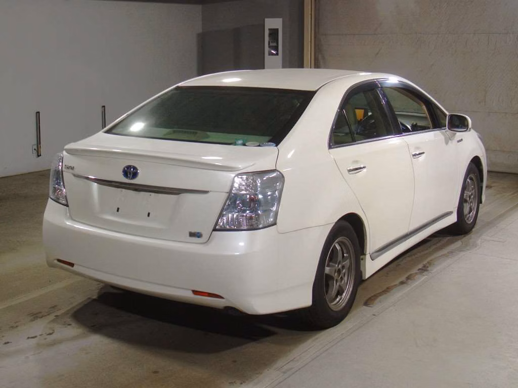 TOYOTA SAI