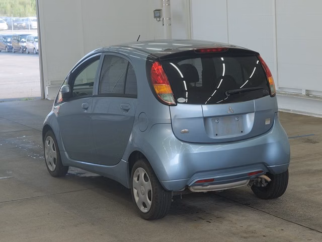 MITSUBISHI I