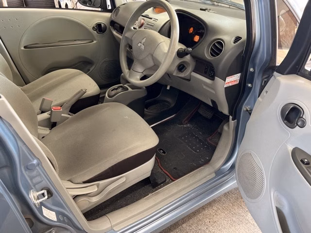 MITSUBISHI I