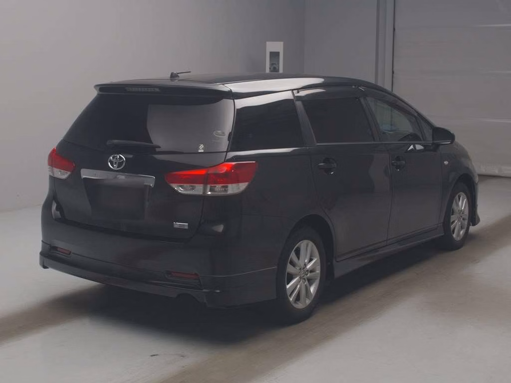 TOYOTA WISH