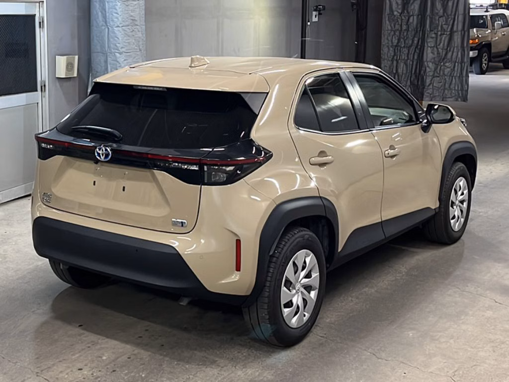 TOYOTA YARIS CROSS