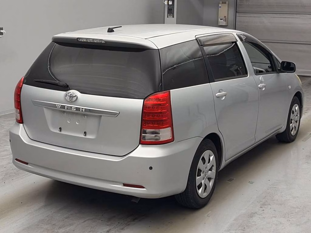 TOYOTA WISH