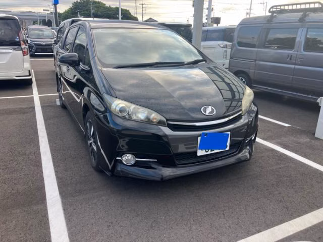 TOYOTA WISH