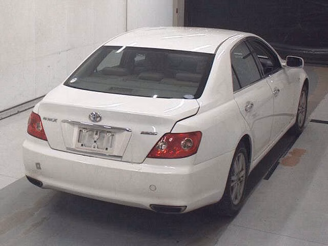 TOYOTA MARK X
