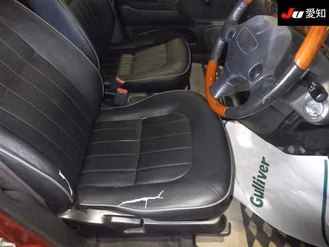 DAIHATSU MIRA GINO