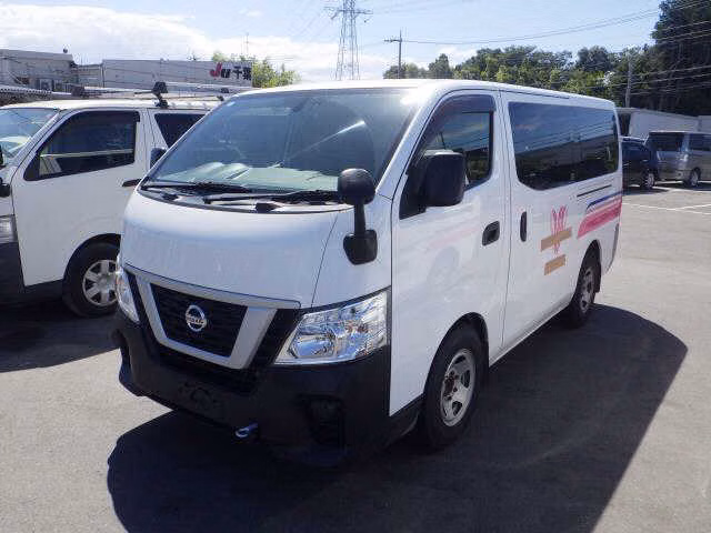 NISSAN NV350 CARAVAN
