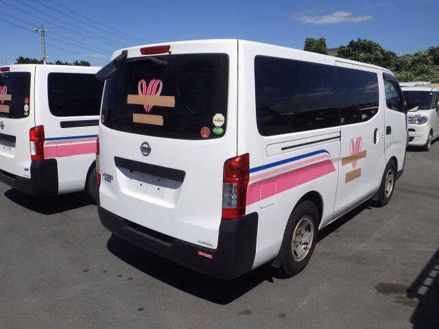 NISSAN NV350 CARAVAN