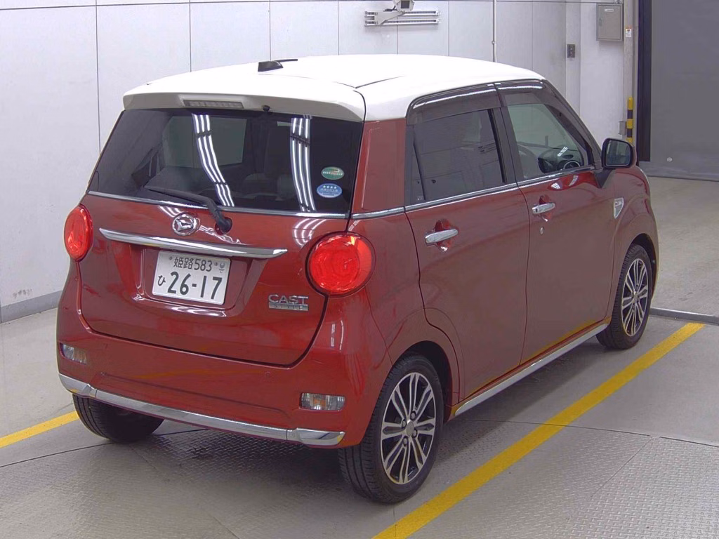 DAIHATSU CAST