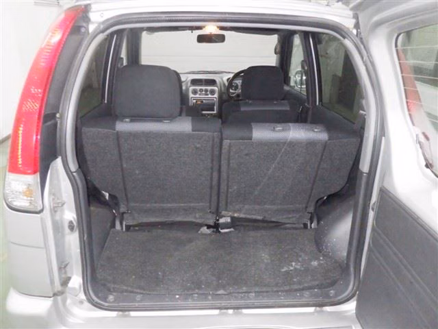 DAIHATSU TERIOS KID