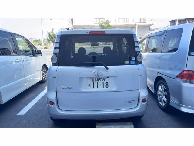 TOYOTA SIENTA