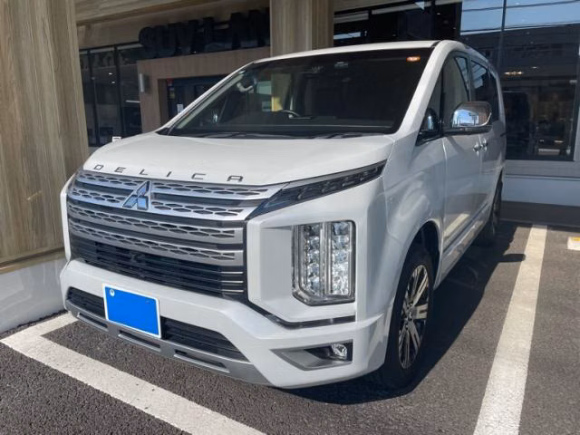 MITSUBISHI DELICA D:5