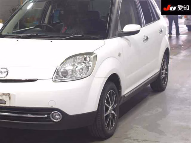 MAZDA VERISA
