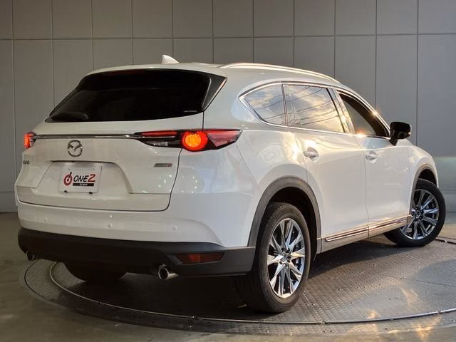 MAZDA CX-8