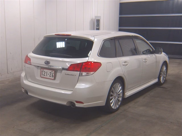 SUBARU LEGACY