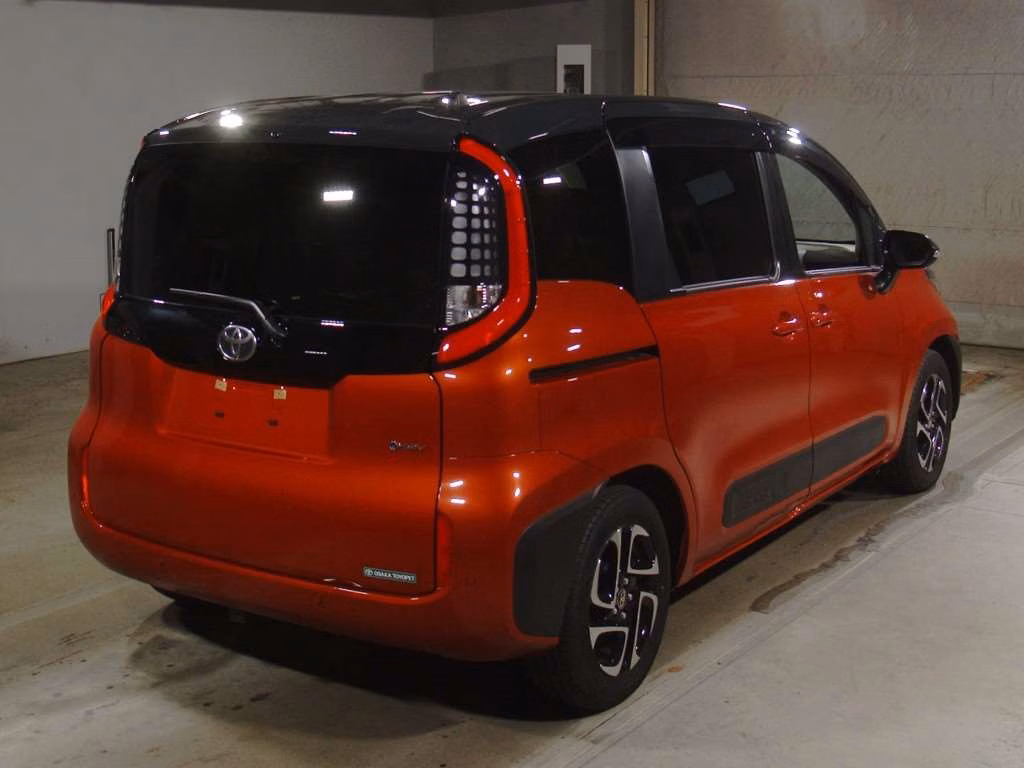 TOYOTA SIENTA