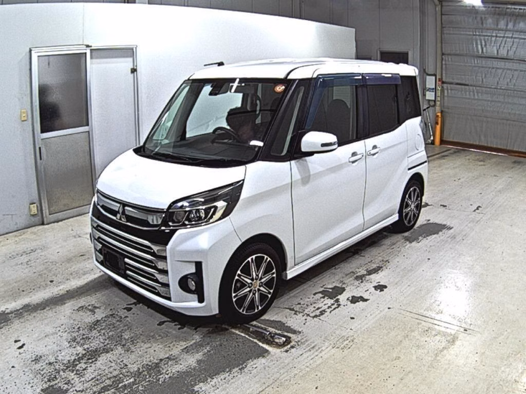 MITSUBISHI EK SPACE