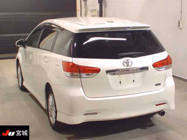TOYOTA WISH