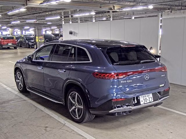 MERCEDES-BENZ EQS SUV