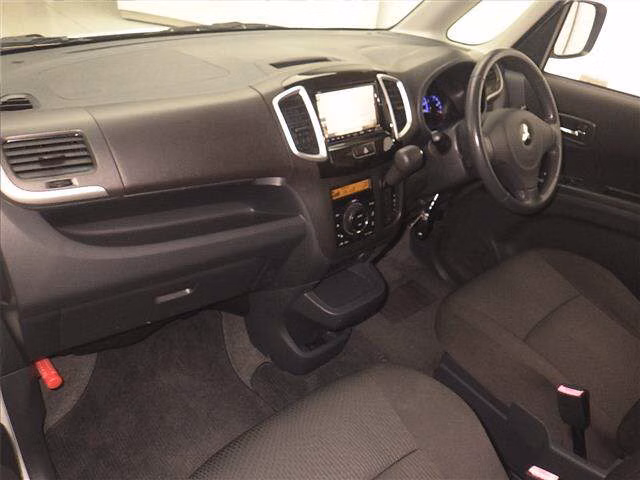 MITSUBISHI DELICA D:2